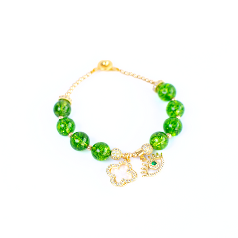 The Cao Peridot Minimalist Gemstone Bracelet