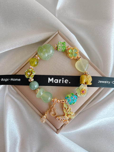 The Zhameng Jade & Peridot Charm Gemstone Bracelet