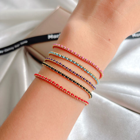 Golden Threaded Minimalist Bracelet