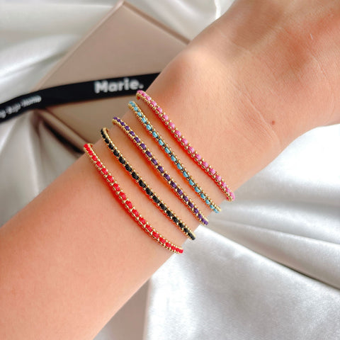 Golden Threaded Minimalist Bracelet