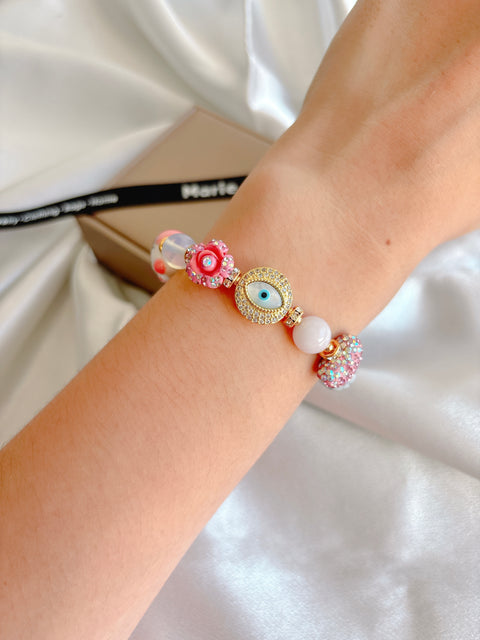 Fenhong Mao Charm Gemstone Bracelet