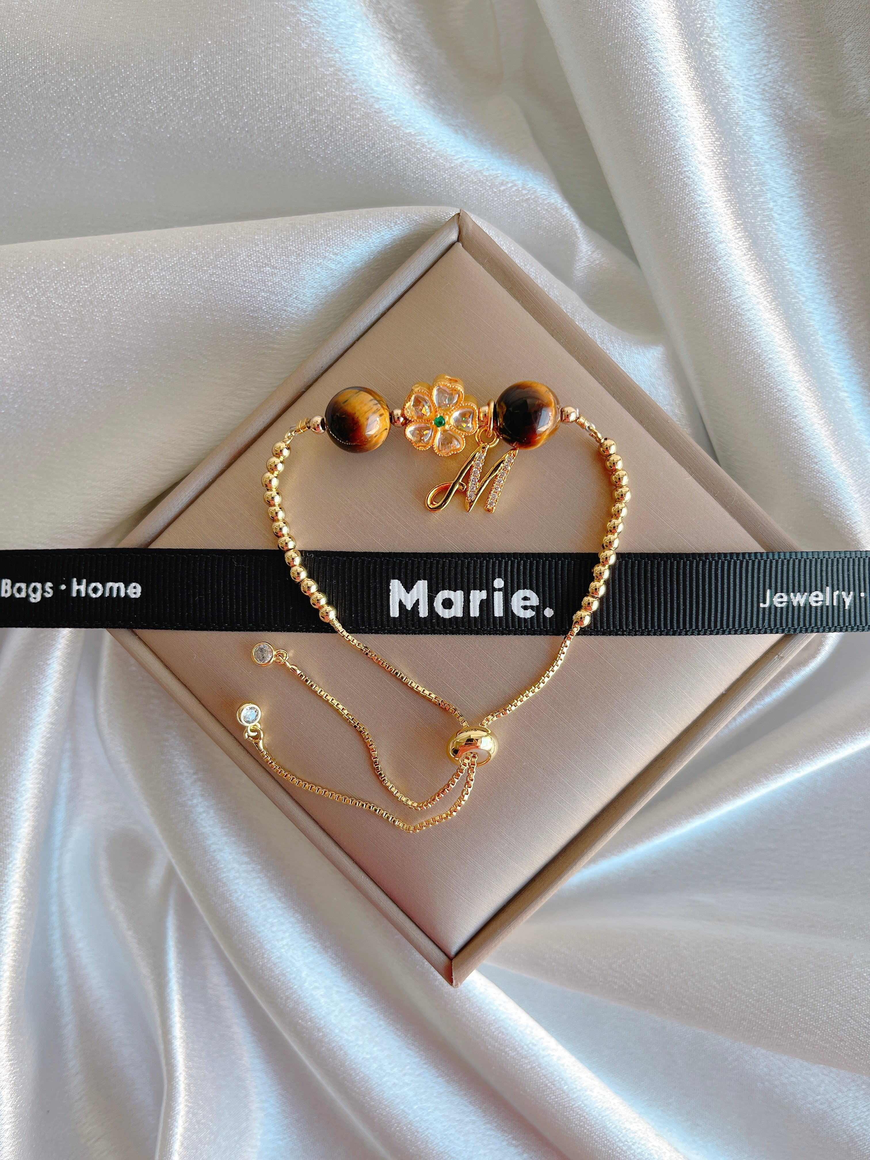 Color of the Year 2025 Bracelets – Marie