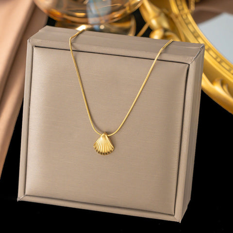 Golden Shell Necklace