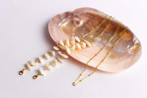Golden White Shelled Stone Chained Strap